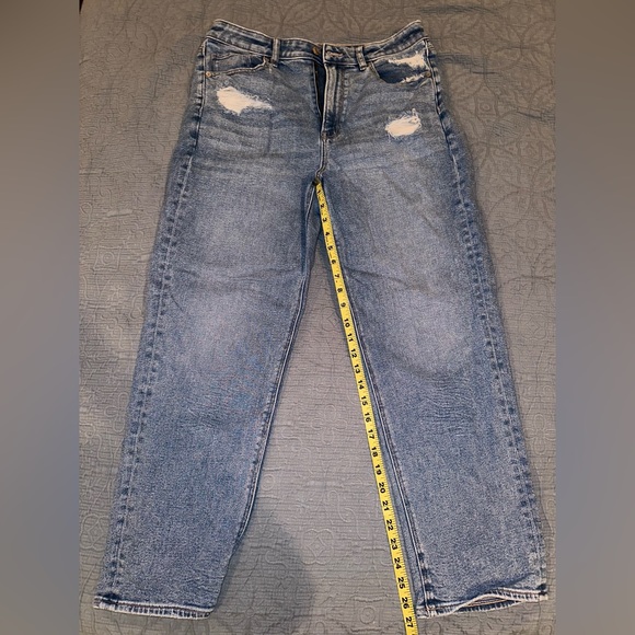 AE Mom Straight Jean 12 - Picture 1 of 8